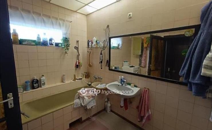 hirdetés 1. fotó