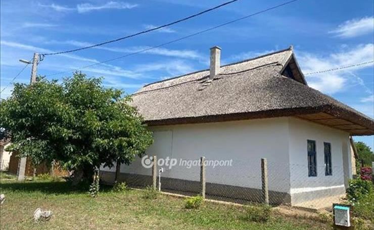 hirdetés 1. fotó