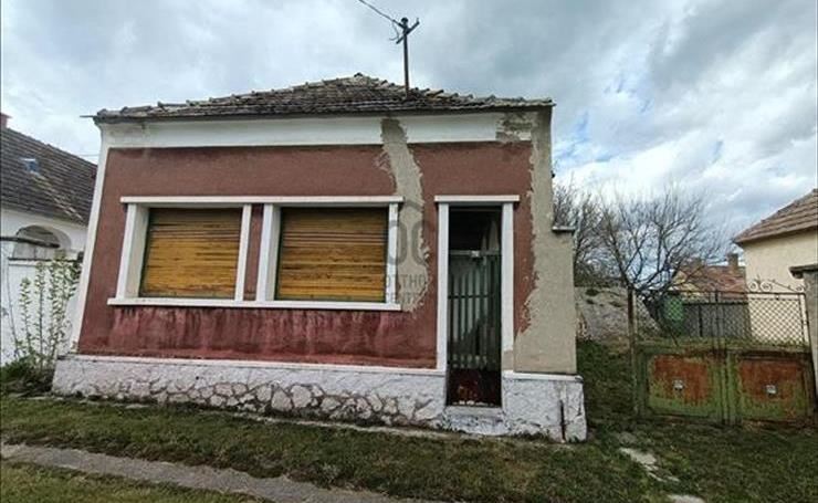 hirdetés 1. fotó