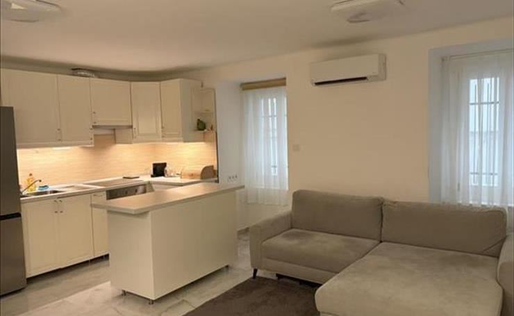 hirdetés 1. fotó