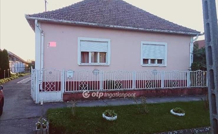 hirdetés 1. fotó