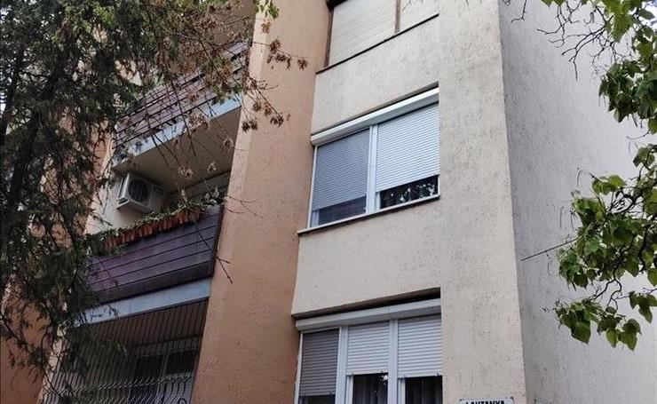 hirdetés 1. fotó