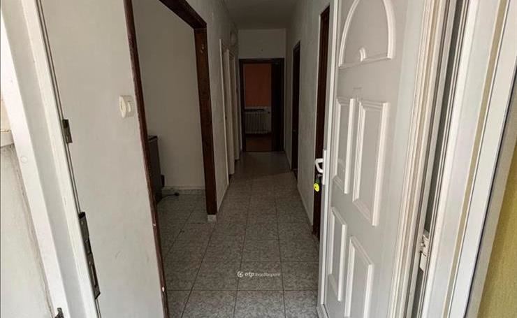 hirdetés 1. fotó