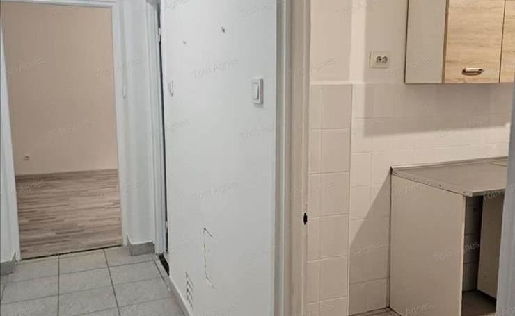 hirdetés 1. fotó