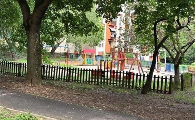 hirdetés 1. fotó
