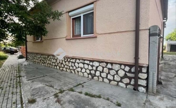 hirdetés 1. fotó