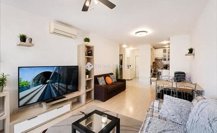 hirdetés 1. fotó