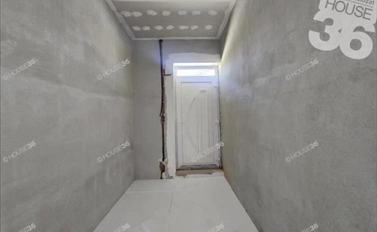 hirdetés 1. fotó
