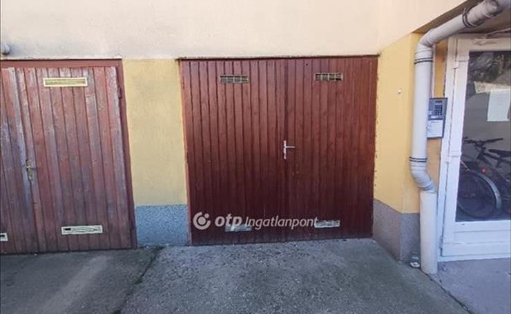 hirdetés 1. fotó