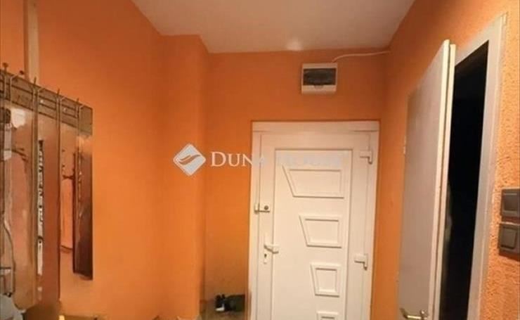 hirdetés 1. fotó