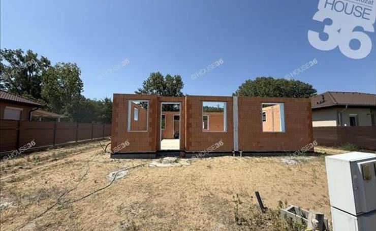 hirdetés 1. fotó