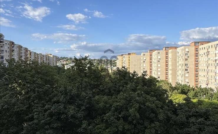hirdetés 1. fotó