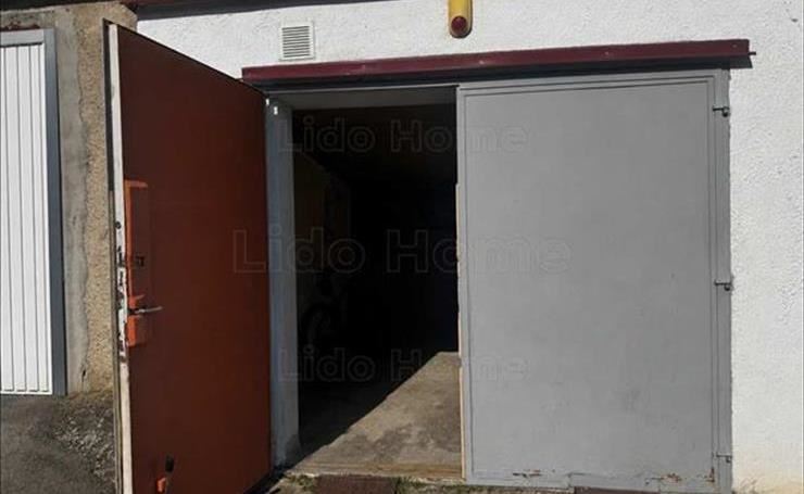 hirdetés 1. fotó