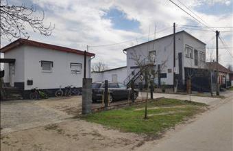 Eladó Újszilvási egyéb üzlethelyiség hirdetés (33323754) Eladó Újszilvási egyéb üzlethelyiség hirdetés (33323754)