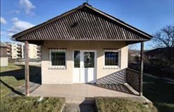 Eladó Kurityáni üzlethelyiség utcafronton hirdetés (52513332) Eladó Kurityáni üzlethelyiség utcafronton hirdetés (52513332)