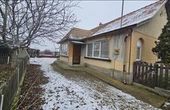 Eladó Seregélyesi családi ház hirdetés (37795466) Eladó Seregélyesi családi ház hirdetés (37795466)