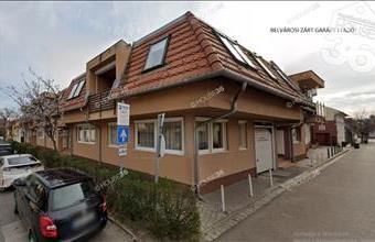 Eladó Kecskeméti egyedi garázs hirdetés (51354943) Eladó Kecskeméti egyedi garázs hirdetés (51354943)