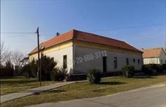 Eladó Egyházaskeszői családi ház hirdetés (46329767) Eladó Egyházaskeszői családi ház hirdetés (46329767)