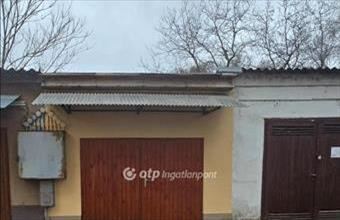 Eladó Püspökladányi egyedi garázs hirdetés (57681753) Eladó Püspökladányi egyedi garázs hirdetés (57681753)