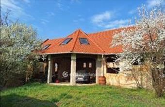 Eladó Felsőörsi családi ház hirdetés (48221543) Eladó Felsőörsi családi ház hirdetés (48221543)