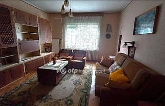 Eladó Jászapáti családi ház hirdetés (91393773) Eladó Jászapáti családi ház hirdetés (91393773)