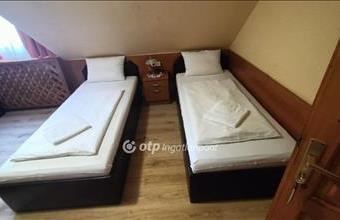 Eladó Győri hotel, szálloda, panzió hirdetés (48728424) Eladó Győri hotel, szálloda, panzió hirdetés (48728424)