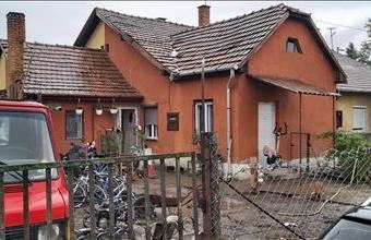 Eladó Bátonyterenyei ikerház hirdetés (24495474) Eladó Bátonyterenyei ikerház hirdetés (24495474)