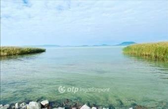Eladó Balatonfenyvesi üdülőövezeti telek hirdetés (75333343) Eladó Balatonfenyvesi üdülőövezeti telek hirdetés (75333343)