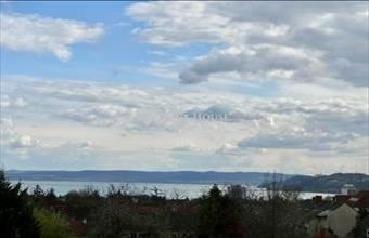 Eladó Balatonfüredi sorház hirdetés (96473383) Eladó Balatonfüredi sorház hirdetés (96473383)