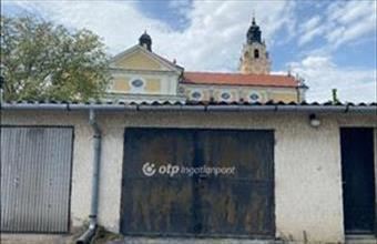 Eladó Zalaegerszegi egyedi garázs hirdetés (94139354) Eladó Zalaegerszegi egyedi garázs hirdetés (94139354)