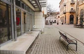 Eladó Debreceni üzlethelyiség utcafronton hirdetés (53533395) Eladó Debreceni üzlethelyiség utcafronton hirdetés (53533395)