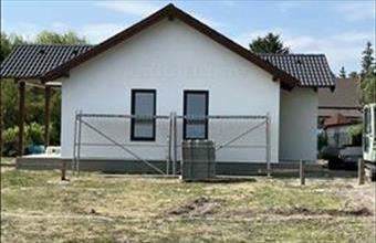 Eladó Balatonmáriafürdői családi ház hirdetés (25686442) Eladó Balatonmáriafürdői családi ház hirdetés (25686442)