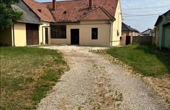 Eladó Bősárkányi családi ház hirdetés (33274947) Eladó Bősárkányi családi ház hirdetés (33274947)