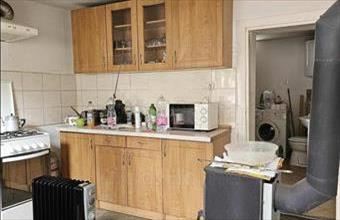 Eladó Győrasszonyfai családi ház hirdetés (54817974) Eladó Győrasszonyfai családi ház hirdetés (54817974)