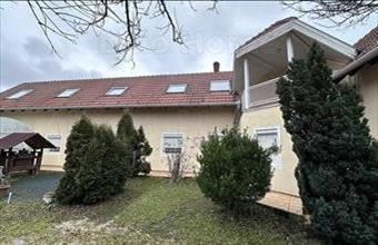 Eladó Alsópáhoki étterem, vendéglő hirdetés (73466274) Eladó Alsópáhoki étterem, vendéglő hirdetés (73466274)