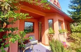 Eladó Budapest XVI. kerületi családi ház hirdetés (63989374) Eladó Budapest XVI. kerületi családi ház hirdetés (63989374)