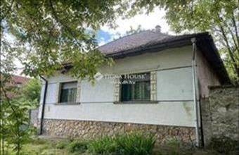 Eladó Bakonykúti családi ház hirdetés (46143797) Eladó Bakonykúti családi ház hirdetés (46143797)