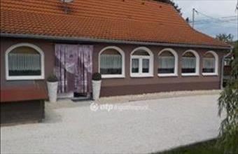 Eladó Büssüi családi ház hirdetés (76961159) Eladó Büssüi családi ház hirdetés (76961159)