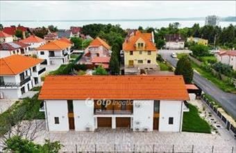 Eladó Balatonfüredi ikerház hirdetés (73714337) Eladó Balatonfüredi ikerház hirdetés (73714337)