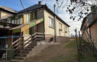 Eladó Kékcsei családi ház hirdetés (67442358) Eladó Kékcsei családi ház hirdetés (67442358)