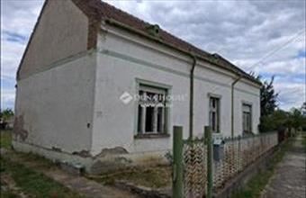 Eladó Téti családi ház hirdetés (98437367) Eladó Téti családi ház hirdetés (98437367)