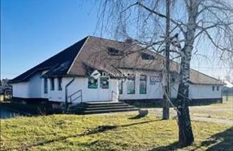 Kiadó Körmendi üzlethelyiség utcafronton hirdetés (54137799) Kiadó Körmendi üzlethelyiség utcafronton hirdetés (54137799)