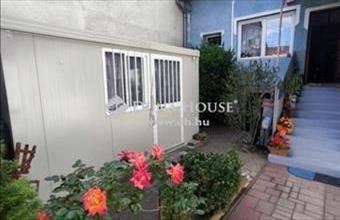 Eladó Budapest XX. kerületi sorház hirdetés (57829898) Eladó Budapest XX. kerületi sorház hirdetés (57829898)
