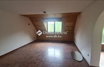 Eladó Budapest XII. kerületi ikerház hirdetés (54839459) Eladó Budapest XII. kerületi ikerház hirdetés (54839459)