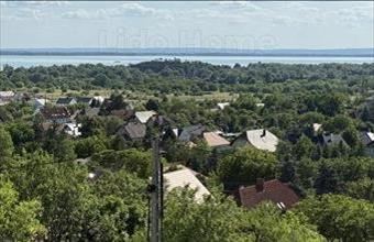 Eladó Balatongyöröki lakóövezeti telek hirdetés (43874351) Eladó Balatongyöröki lakóövezeti telek hirdetés (43874351)