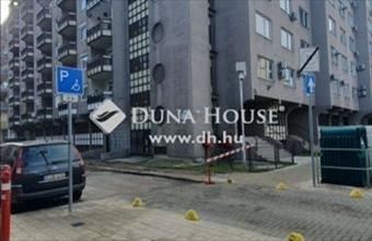 Eladó Budapest VIII. kerületi csúsztatott zsalus lakás hirdetés (98859941) Eladó Budapest VIII. kerületi csúsztatott zsalus lakás hirdetés (98859941)