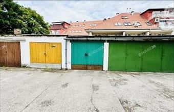 Eladó Kecskeméti egyedi garázs hirdetés (23974799) Eladó Kecskeméti egyedi garázs hirdetés (23974799)