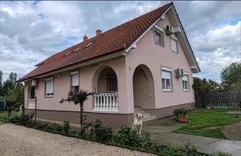 Eladó Siklósi családi ház hirdetés (77734414) Eladó Siklósi családi ház hirdetés (77734414)