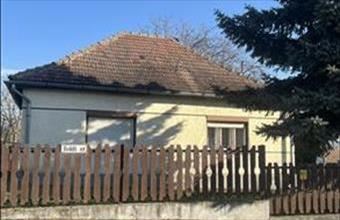 Eladó Kutasói családi ház hirdetés (43349654) Eladó Kutasói családi ház hirdetés (43349654)