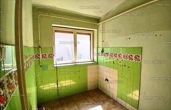 Eladó Budapest III. kerületi családi ház hirdetés (52824964) Eladó Budapest III. kerületi családi ház hirdetés (52824964)